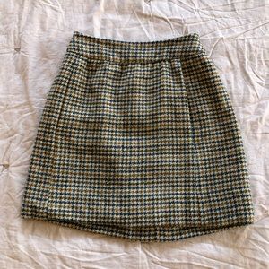 Vintage 60s 70s retro houndstooth mini skirt
